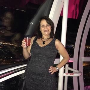 Meet your Posher, Laurinda